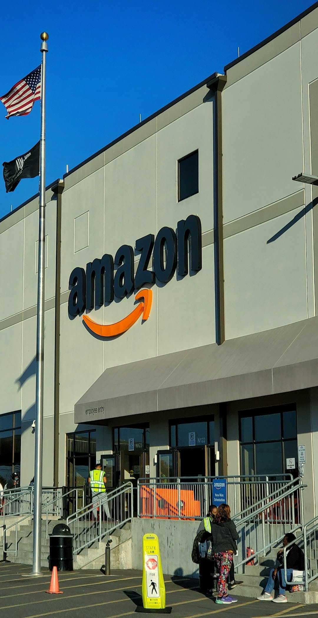 Amazon investe bilhões em IA: o que isso muda na sua vida?
