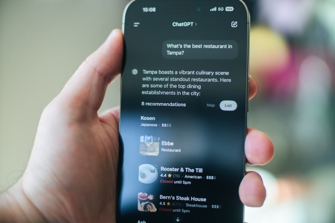 ChatGPT no seu iPhone: conversas mais naturais e sem tirar o pé do sofá