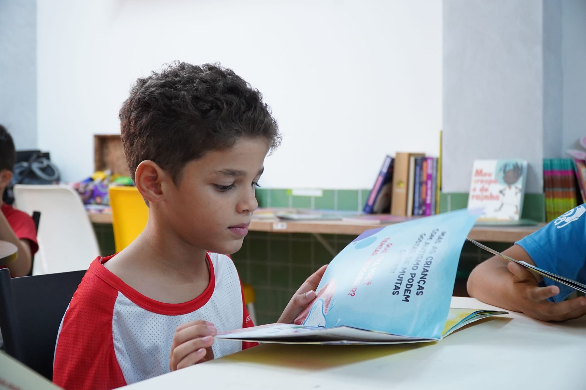Descoberta simplifica aprendizado por reforço em IA