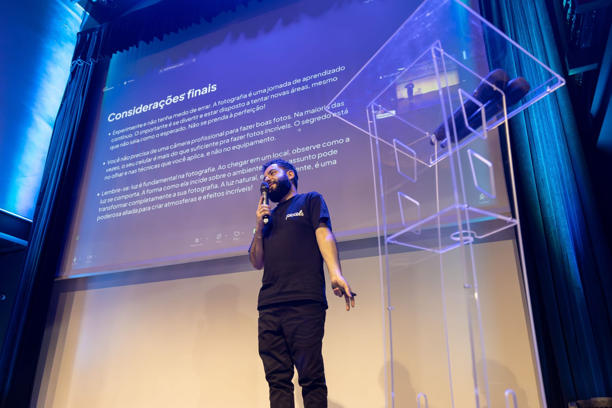 OpenAI quer te ensinar IA: entenda o programa que pode mudar sua vida