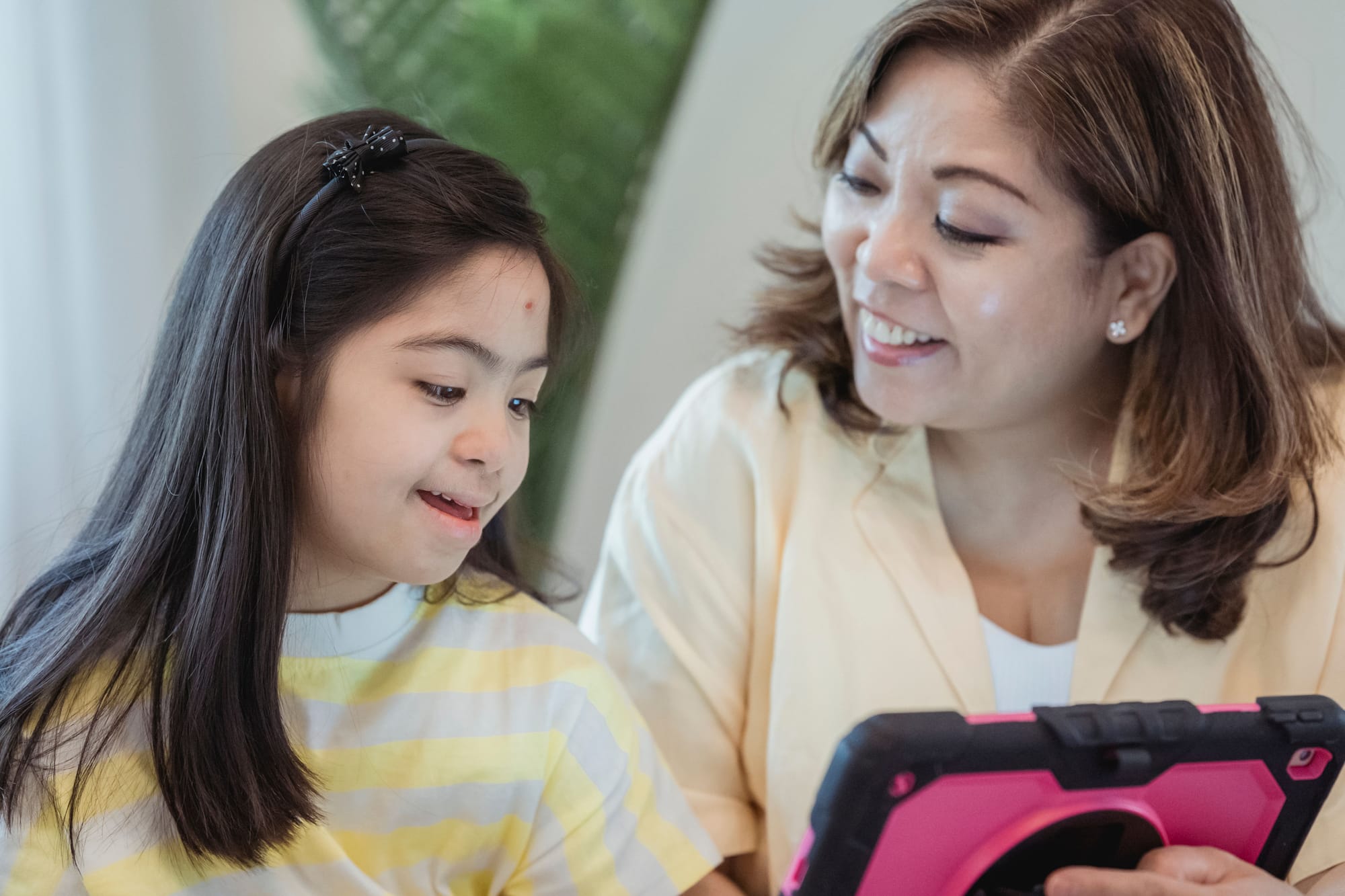 OpenAI reforça segurança infantil: como proteger seus filhos ao usar IA