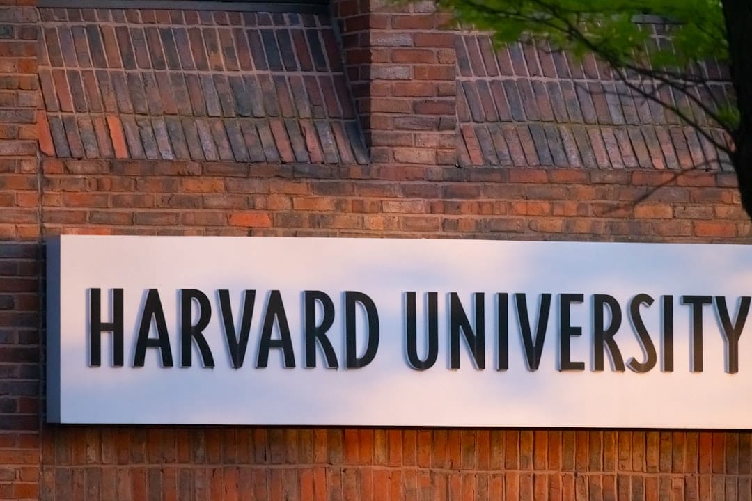 Como usar avatares de IA para treinar apresentações como na Harvard