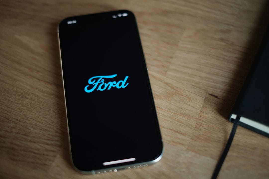 Ford lança assistente de IA que responde dúvidas sobre o carro pelo app