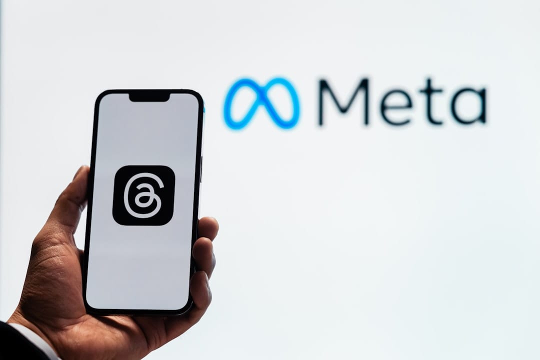 Meta está lendo seus passos online para mostrar anúncios mais certeiros