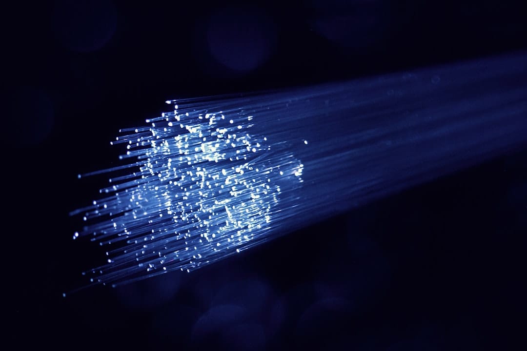 Relativity Networks levanta US$ 22 milhões para turbinar data centers com fibra mais rápida